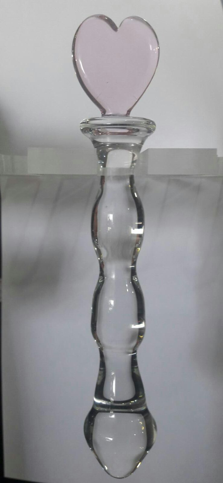 Dildo de cristal con corazón